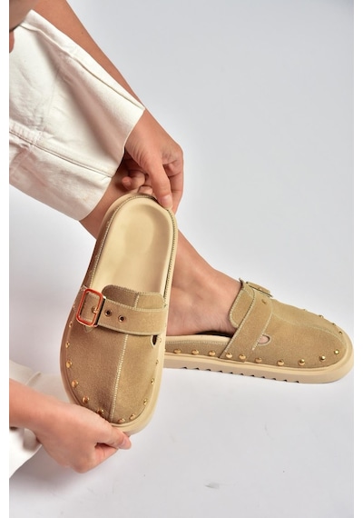 Fox Shoes Y918143802 Bej Süet Önü Kapalı Zımba Detaylı Sabo Terlik