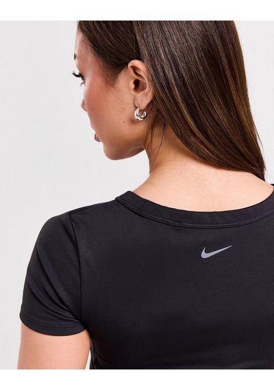 Nike Training One Fitted Crop Women's T-shirt Kadın Kısa Antrenman Tişörtü Fn2804-010 Siyah