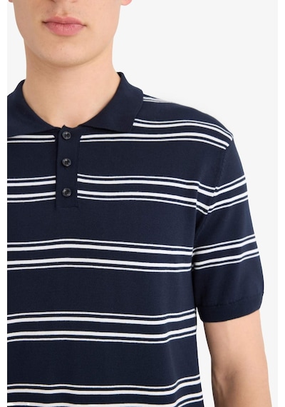 DeFacto Regular Fit Polo Yaka Çizgili Kısa Kollu Yumuşak Tuşeli Triko Tişört E2665AX25SPNV64 DeFacto Regular Fit Polo Yaka Çizgili Kısa Kollu Yumuşak Tuşeli Triko Tişört E2665AX25SPNV64