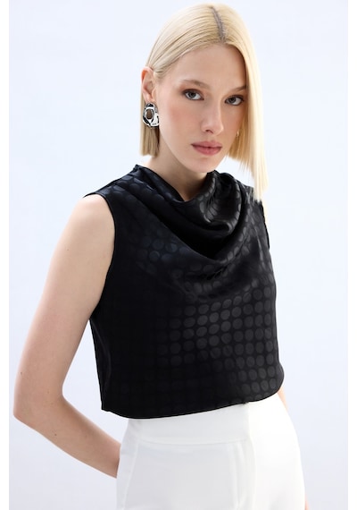 Sateen Puantiye Desenli Kolsuz Bluz - Siyah-136749 Siyah