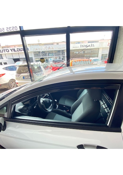 Ford Fiesta 2008-2017 Cam Rüzgarlığı 2 Parça
