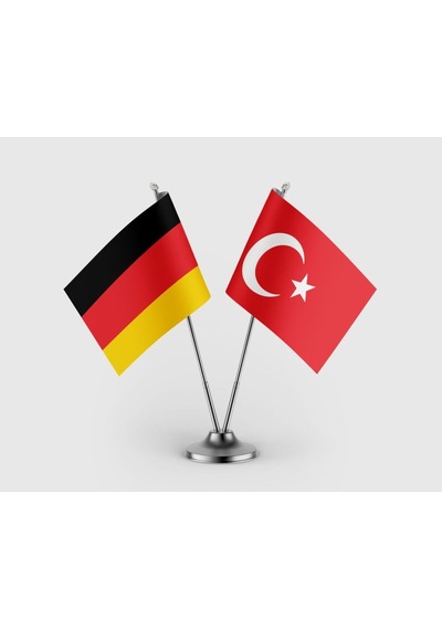 Almanya Bayrağı Ve Türk Bayrağı İkili Saten Masa Bayrağı Takımı Diğer