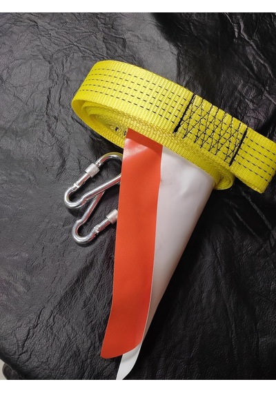 5 Metre Araç Çekme Halatı, 80 Gram Polyester, Çelik Vidalı Kancalar, 3 Ton Çekme Kuvveti, Renkli Güvenlik Bayrakl