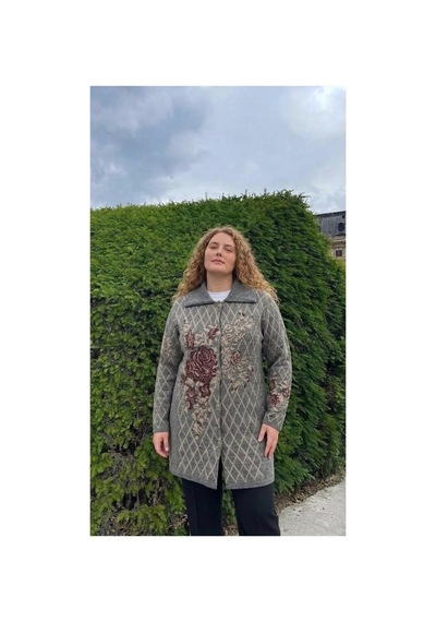 Onno Style Women Büyük Beden Ekose Gül Pike Desenli Çelik Örgü Kadın Triko Kaban Gri