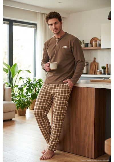 Buratti Kareli Düğmeli Hakim Yaka Yumuşak Dokulu Polar Pijama Takımı Erkek Pijama Takımı 6097023 Camel