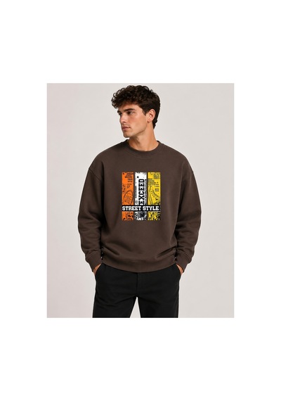 Herkesemoda Exceed Baskı Detaylı Bisiklet Yaka Şardonlu 2 İplik Sweatshirt Kahverengi