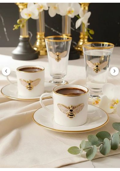 Regna Home Queen Bee 2 Kişilik Dekorlu Kahve Yanı Su Bardaklı Kadehli 6 Parça Kahve Fincan Takımı Beyaz - Gold