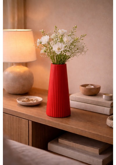 Modern Beyaz Vazo Güne Sade Bir Başlangıç 17.8 7.7 Cm Kırmızı