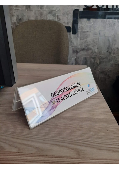 Yönline Çift Yönlü Şeffaf Pleksi Masaüstü Değiştirilebilir İsimlik 25 x 8 CM