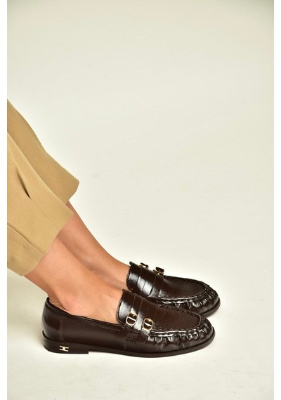 Fox Shoes Z820024208 Kahverengi Rugan Büzgü Detaylı Çift Tokalı Loafer Ayakkabı