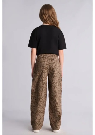 Defacto Leopar Desenli Baggy Fit Esnek Bantlı Paça Gabardin Pantolon Kız Çocuk I1701a826aubn335 Kahve-bn335 Defacto Leopar Desenli Baggy Fit Esnek Bantlı Paça Gabardin Pantolon Kız Çocuk I1701a826aubn335 Kahve-bn335