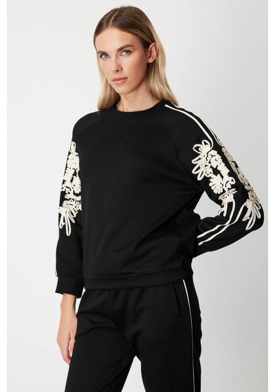 On Fashion Kadın Kolları Desenli Sıfır Yaka Siyah Sweatshirt 66323 Siyah