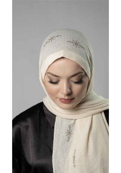 Hürrem Bone Krem Pratik Hazır Geçmeli Tesettür Şal Örme Kumaş Taşlı Yıldız Desenli 2118y 40