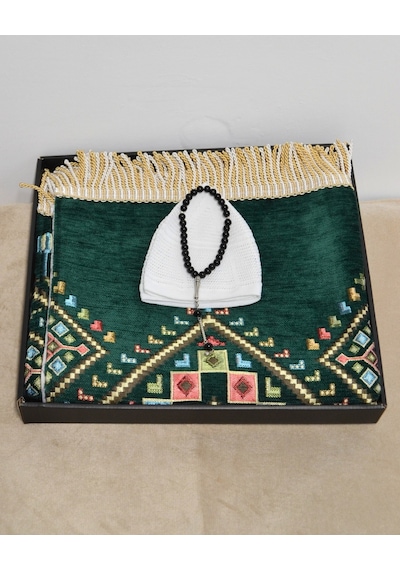 Erkekler İçin Seccade Takke Tesbih Hediyelik Seti Kilim Desenli Kadife Astarlı Seccade, 33 Lü Erkek Tesbihi, Takke Ve Özel Kutu Yeşil Erkekler İçin Seccade Takke Tesbih Hediyelik Seti Kilim Desenli Kadife Astarlı Seccade, 33 Lü Erkek Tesbihi, Takke Ve Özel Kutu Yeşil