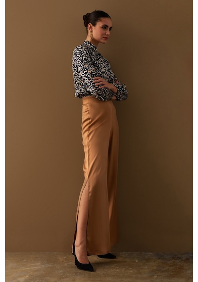 Sateen Yırtmaç Detaylı Saten Pantolon - Camel