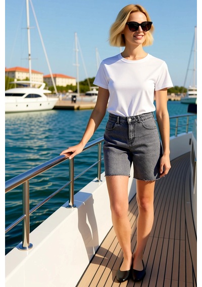Benerly Kadın Şort Yüksek Bel City Denim Boru Paça Kısa Kesim Düz Desen R Gri