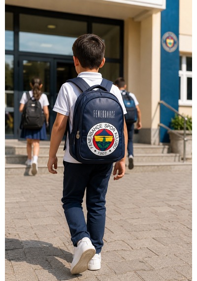 Fenerbahçe Orijinal Lisanslı Logo Desenli Okul Sırt Çantası Taraftar Öğrenci 38x30x14 Cm Çok Renkli
