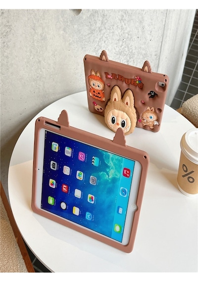 Ennar Huawei Matepad Se 11 İnç Uyumlu Askılı Labubu Standlı Kılıf Tablet Kalemi+kirilmaz Cam Tablet Kılıfı