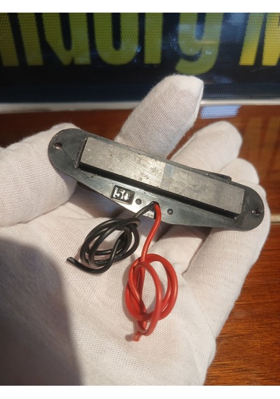 Elektro Gitar Manyetik Single Kaliteli Ton