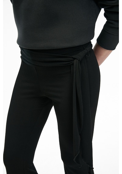 Grımelange AYSHUR Kadın Esnek Kumaşlı Kemer Detaylı Geniş Paçalı Slim Fit Siyah Pantolon