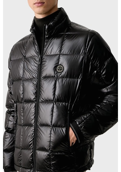Armani Exchange Kuş Tüyü Dolgulu Regular Fit Dik Yaka Mont Erkek Mont Xm003474 Af23755 Uc001 Siyah Armani Exchange Kuş Tüyü Dolgulu Regular Fit Dik Yaka Mont Erkek Mont Xm003474 Af23755 Uc001 Siyah