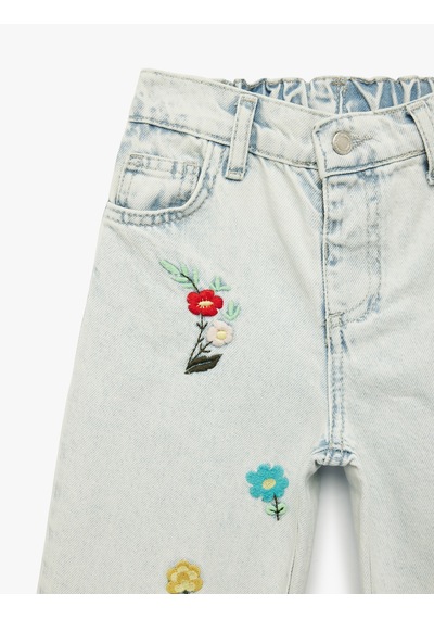 Koton Çiçek İşlemeli Pamuklu Balon Fit Denim Pantolon Lıght Indıgo 6smg40016ad Açık Mavi Koton Çiçek İşlemeli Pamuklu Balon Fit Denim Pantolon Lıght Indıgo 6smg40016ad Açık Mavi