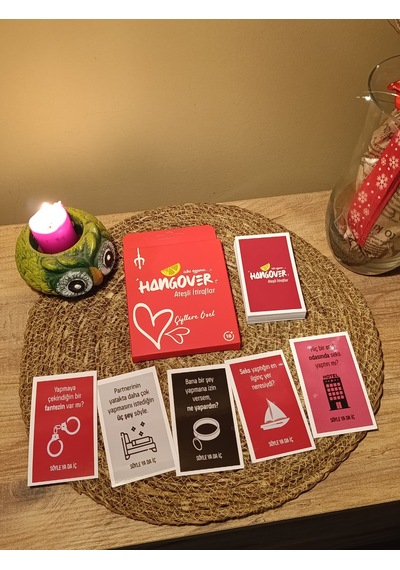 Hangover İçki Oyunu - Kese Hediyeli 45 Kart Çiftler İçin Eğlenceli Kart Oyunu