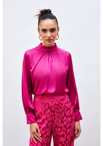 Sateen Yaka Detaylı Saten Bluz - Fuşya
