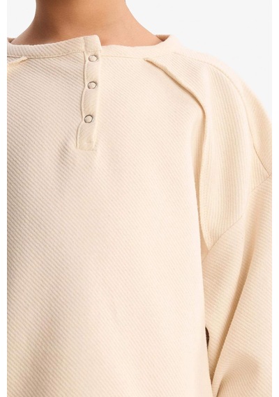 Defacto Kız Çocuk Oversize Geniş Kalıp Bisiklet Yaka Düğmeli Sweatshirt G1712a825auer140 Ekru-er140