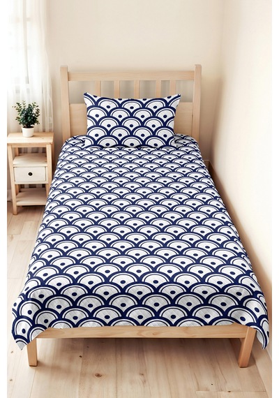 Mavi Geometrik Genç Odası Tek Kişilik Pike Takımı - Modern Lacivert 160x220 Cm Kapitone Yatak Örtüsü Dumanlı Saten Zemini Mavi Geometrik Genç Odası Tek Kişilik Pike Takımı - Modern Lacivert 160x220 Cm Kapitone Yatak Örtüsü Dumanlı Saten Zemini