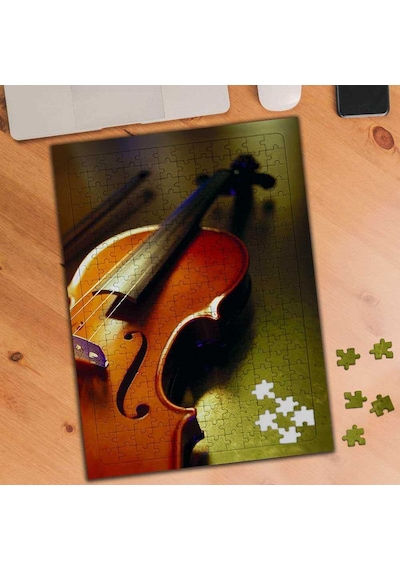 Yakın Çekim Keman Fotoğrafı 240 Parça Puzzle Yapboz-69893