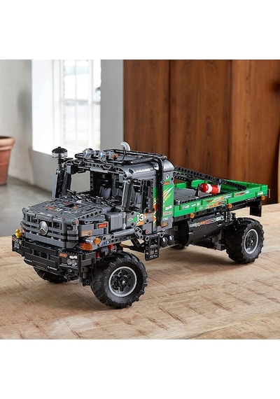 LEGO® Technic 42129 4x4 Mercedes Benz Zetros Kamyon Kumandalı 2110 Parça