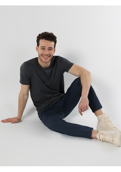 Colin's Colins Regular Fit Bisiklet Yaka Basic Antrasit Erkek Kısa Kol Tişört Cl1058580 Antrasit