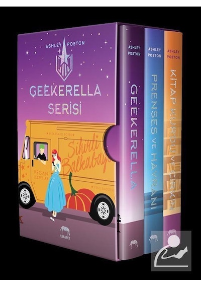 Mercankitap Geekerella Kutu Seti 3 Kitap / Ashley Poston