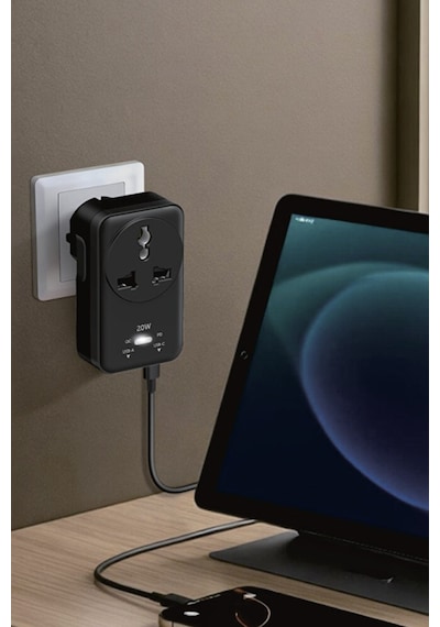 20w Pd Hızlı Şarjlı Akım Korumalı Kompakt Priz 2500w Usb-c & Usb-a 18w Qc Hızlı Şarj Kablosuz