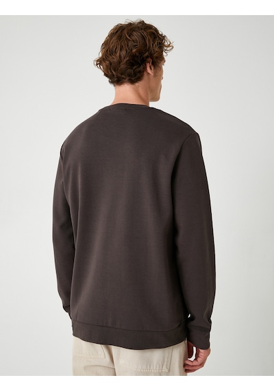 Koton Bisiklet Yaka Sweatshirt Slogan Baskılı Uzun Kollu Pamuklu Kahverengi 5wam70092mk Kahverengi Koton Bisiklet Yaka Sweatshirt Slogan Baskılı Uzun Kollu Pamuklu Kahverengi 5wam70092mk Kahverengi
