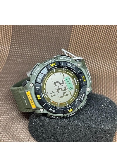 Casio Prg-340-3dr Solar Silikon Yeşil 10 Atm 52 Mm Erkek Kol Saati Siyah