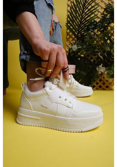 Fallon Bantlı Bağcıklı Kalın Taban Air Kadın Sneaker 001