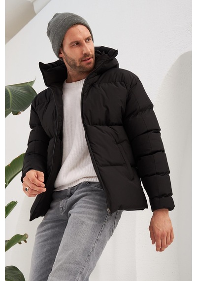 Danger Erkek Garnili Su Ve Rüzgar Geçirmez Oversize Şişme Mont Siyah