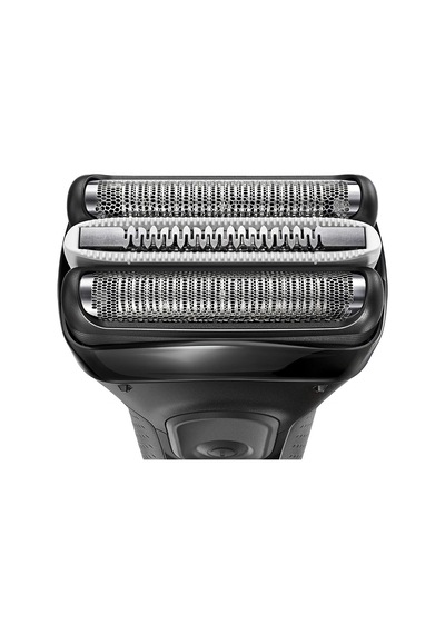 Braun 3 Serisi 3000VS Tıraş Makinesi + EN10 Kulak Burun Tüy Alma Makinesi