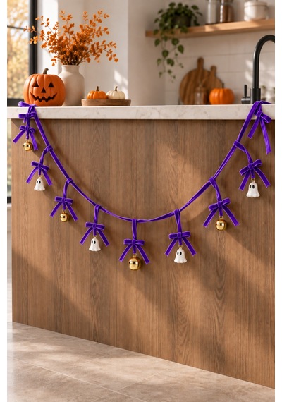 1 Metre Mor Fiyonklu Halloween Dekoratif Süs Zinciri Hayalet Ve Çan Figürlü Cadılar Bayramı Asma Süsü Mor - 923227801