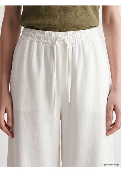 Lcw Comfort Beyaz Beli Lastikli Geniş Paça Kadın Pantolon