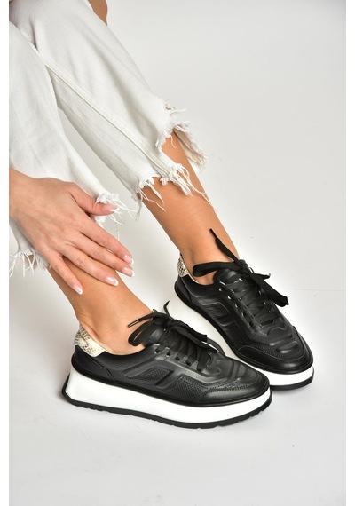 Fox Shoes U555605603 Siyah Hakiki Deri Kalın Tabanlı Spor Ayakkabı Sneakers Siyah