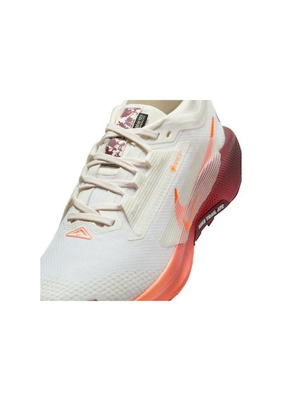 Nike Pegasus Trail 5 Goretex Womens Running Shoes Su Geçirmez Reflektörlü Kadın Doğa Yürüyüş Koşu Ayakkabısı Beyaz Nike Pegasus Trail 5 Goretex Womens Running Shoes Su Geçirmez Reflektörlü Kadın Doğa Yürüyüş Koşu Ayakkabısı Beyaz