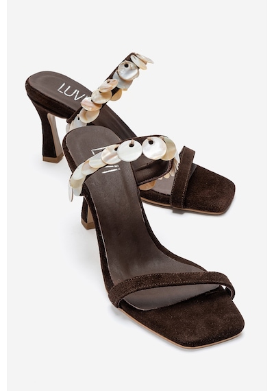 Luvishoes Arund Kahverengi Süet Hakiki Deri Sedef Pul Aksesuarlı Kadın İnce Topuklu Terlik Luvishoes Arund Kahverengi Süet Hakiki Deri Sedef Pul Aksesuarlı Kadın İnce Topuklu Terlik