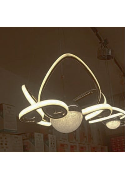 Has Light Küçük Kelebek Model Led Avize 3 Renkli Krom Renk Gövde