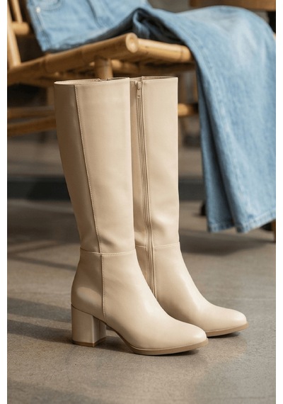 Divolya Despina Bej Deri Topuklu 5 Cm Topuklu Yanı Fermuarlı Günlük Kullanım Çizme