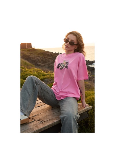 Velvoria Oversize Kadın Shate Baskılı Pembe Renk T-shirt