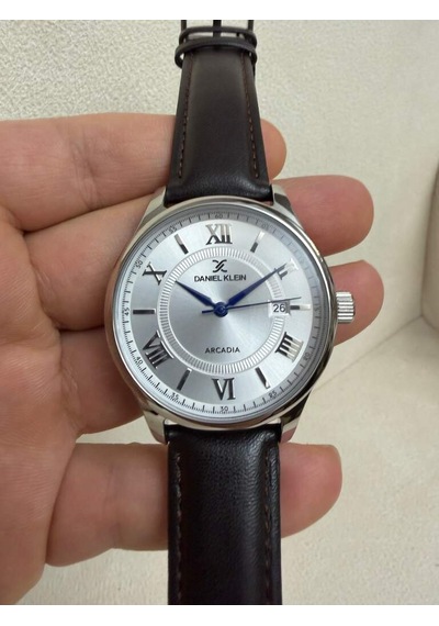 Daniel Klein Klasik Kahverengi Deri Kordonlu Beyaz Kadranlı 41 Mm Erkek Kol Saati Dk.1.14051 Altın