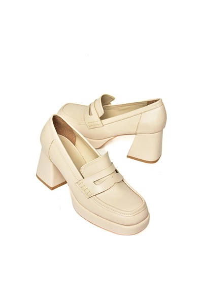 Fox Shoes T569013709 Bej Kalın Topuklu Kadın Ayakkabı Bej